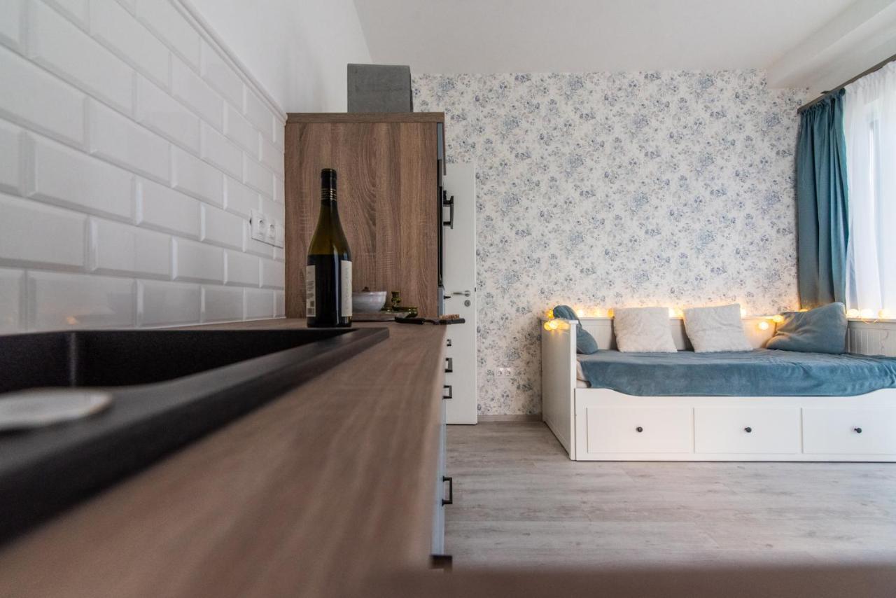 Vinorell Apartman Etyek Eksteriør bilde