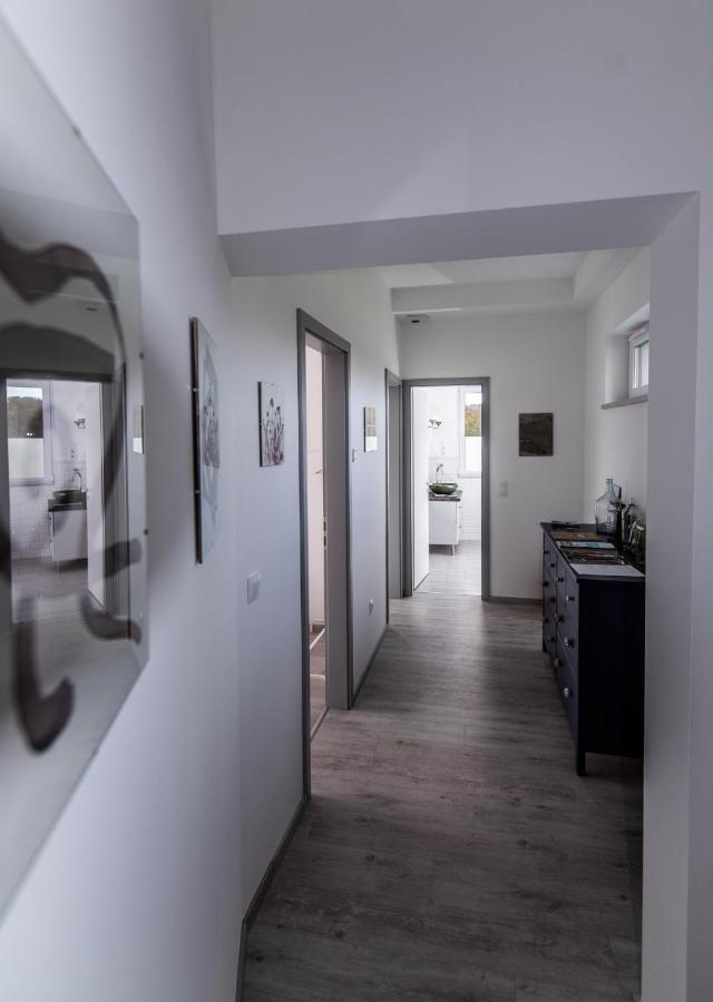 Vinorell Apartman Etyek Eksteriør bilde